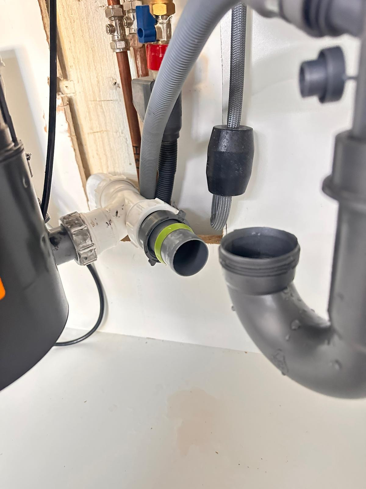 Pipe and drain cleaners 24 ltd